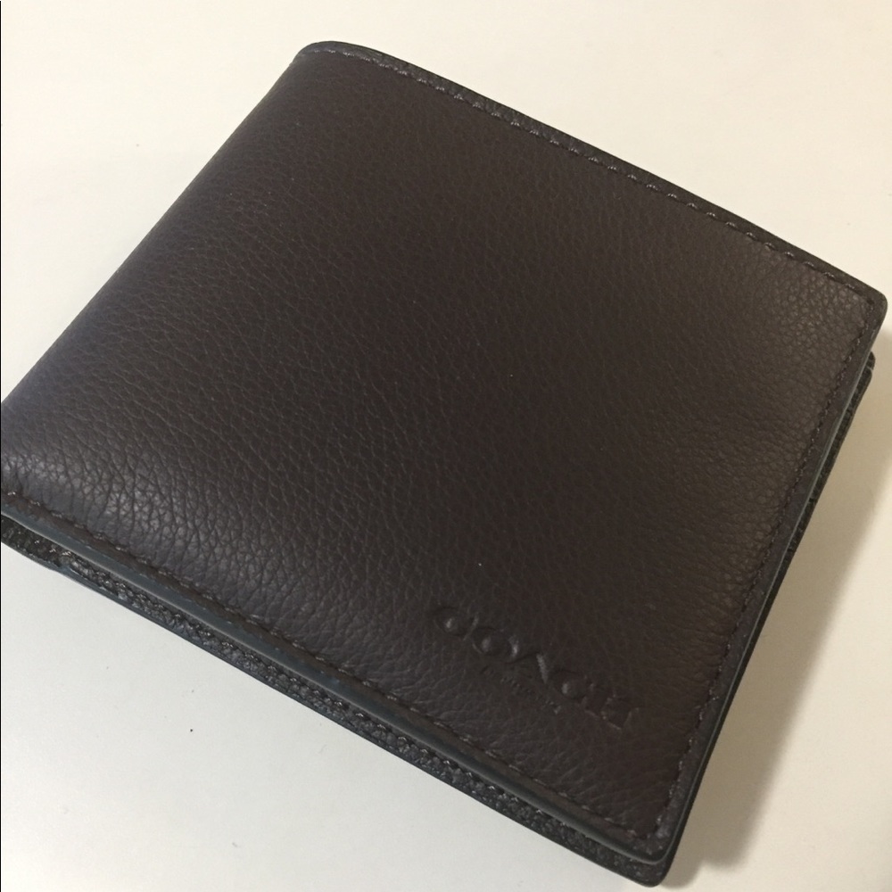 Men’s wallet — Coach